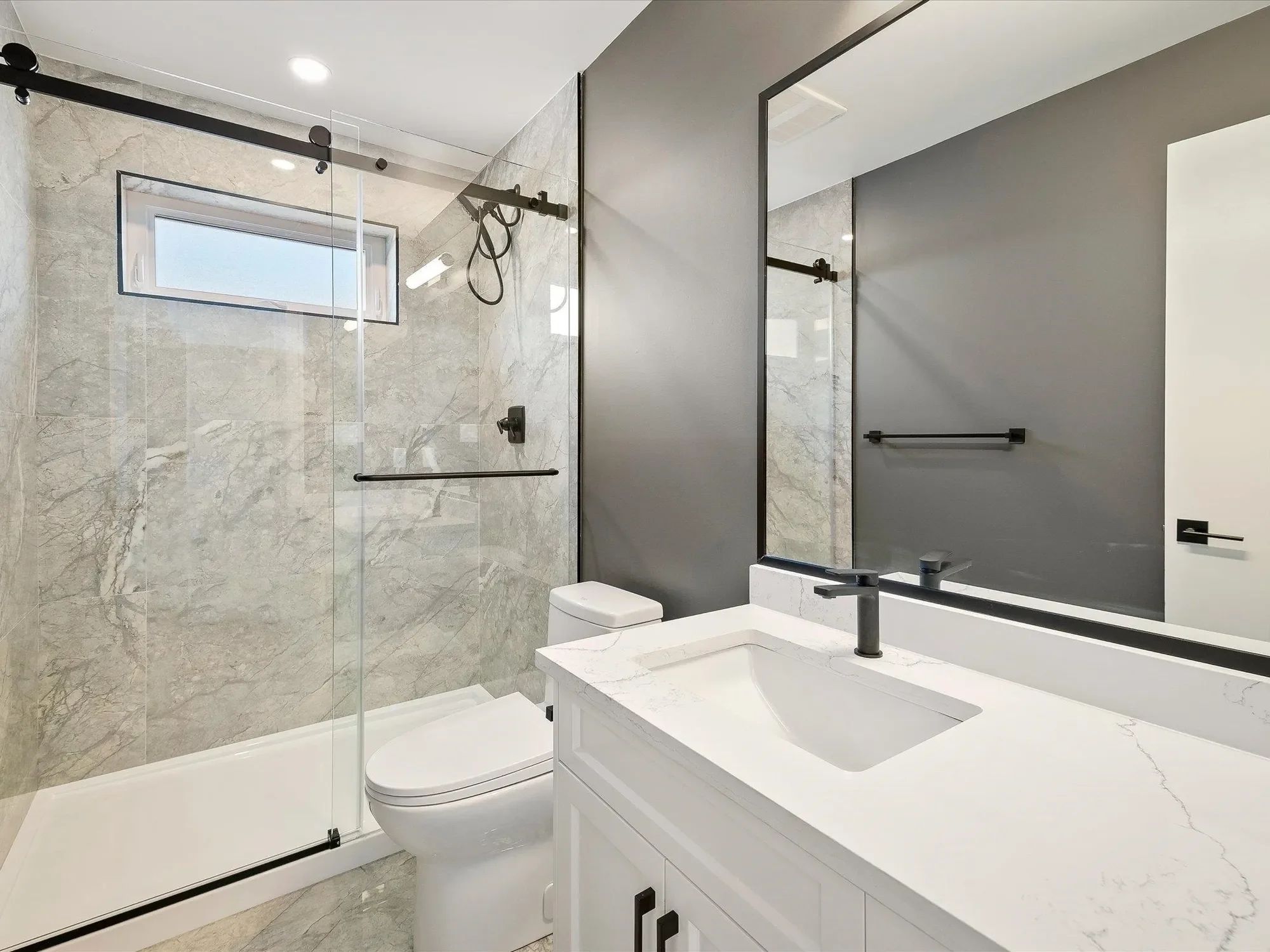 1005 Phare Crescent, Pemberton, British Columbia, Canada. - Photo 13
