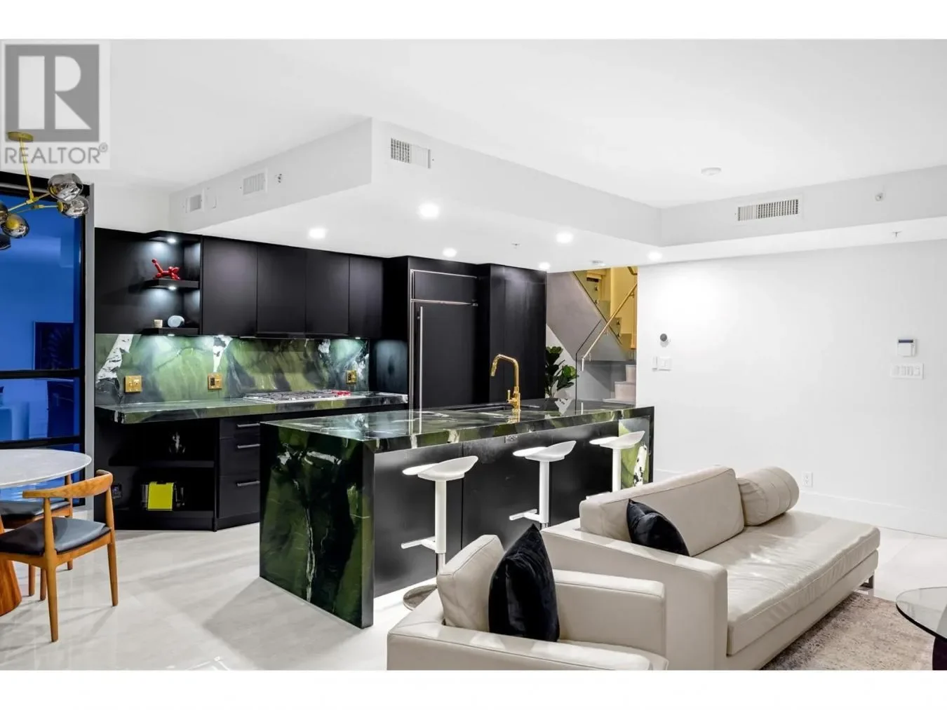 205 1455 HOWE STREET, Vancouver, British Columbia, Canada. - Photo 3