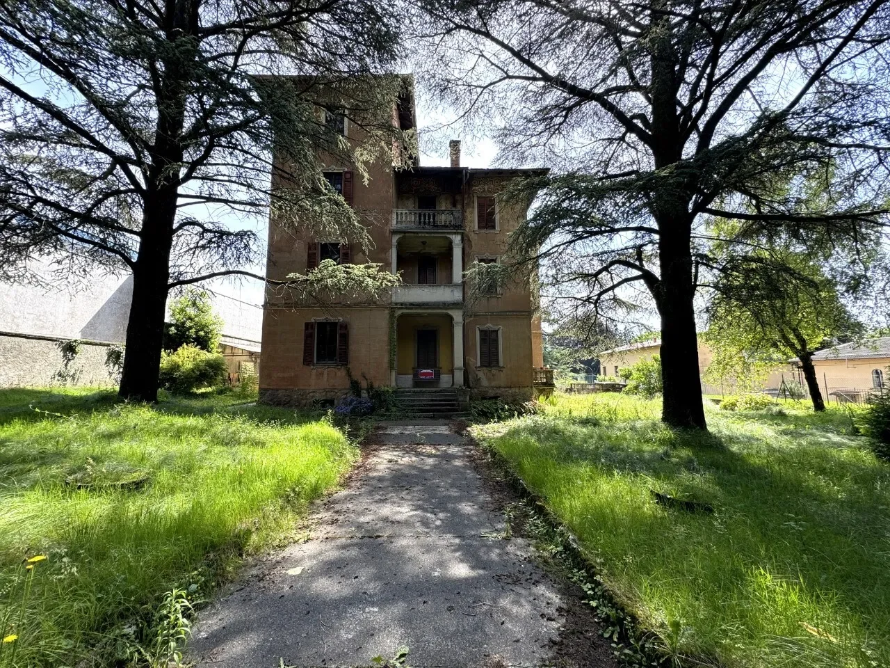 Clusone, Lombardy, Italy. - Photo 6