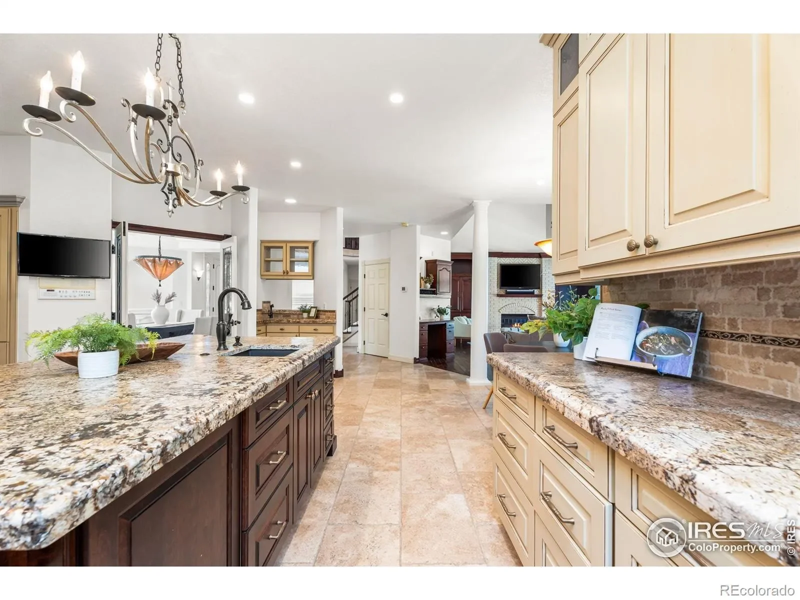 5100 Abbey Road, Fort Collins, Colorado, United States. - Photo 14