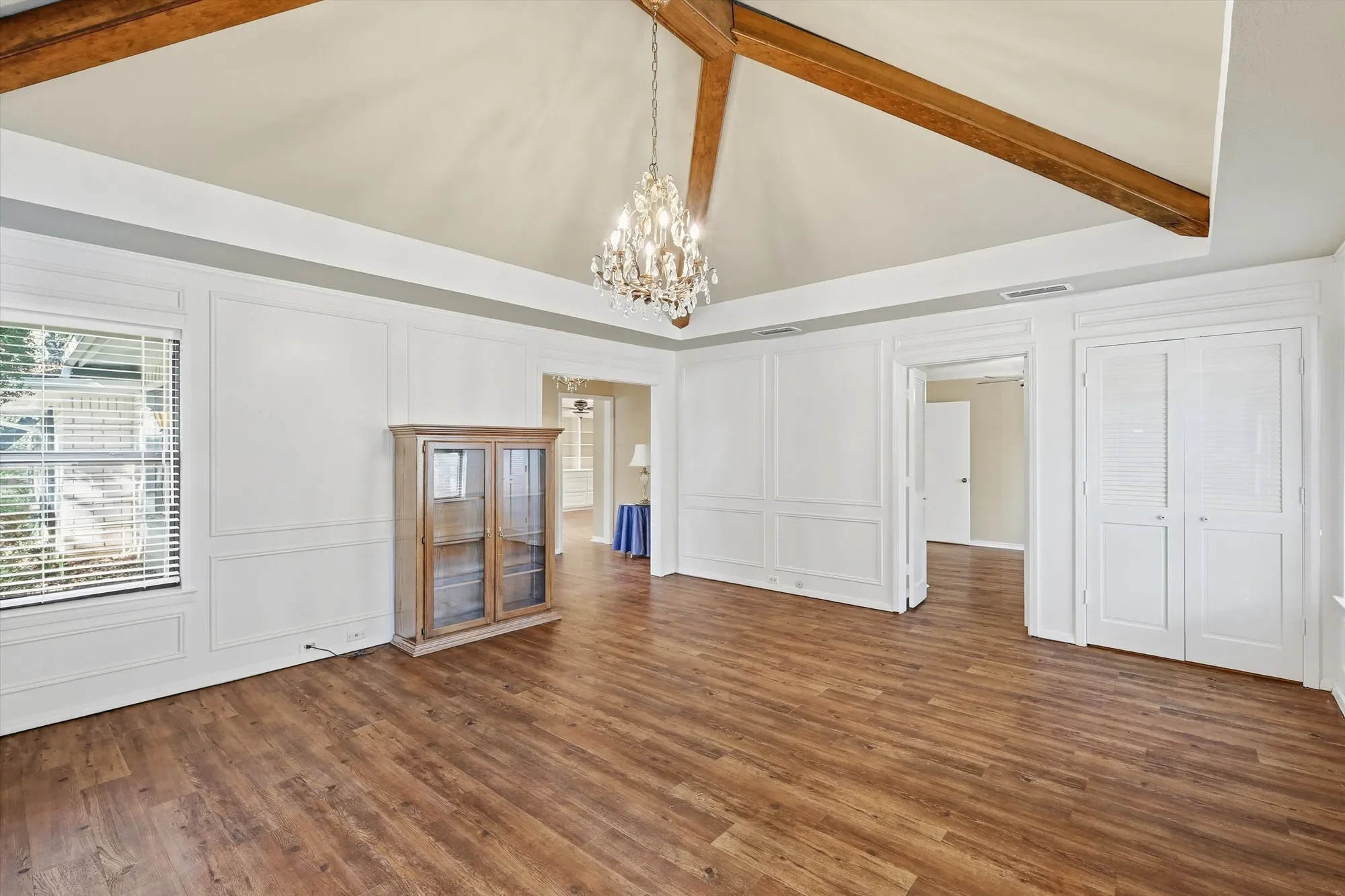 Gallery photo 3
