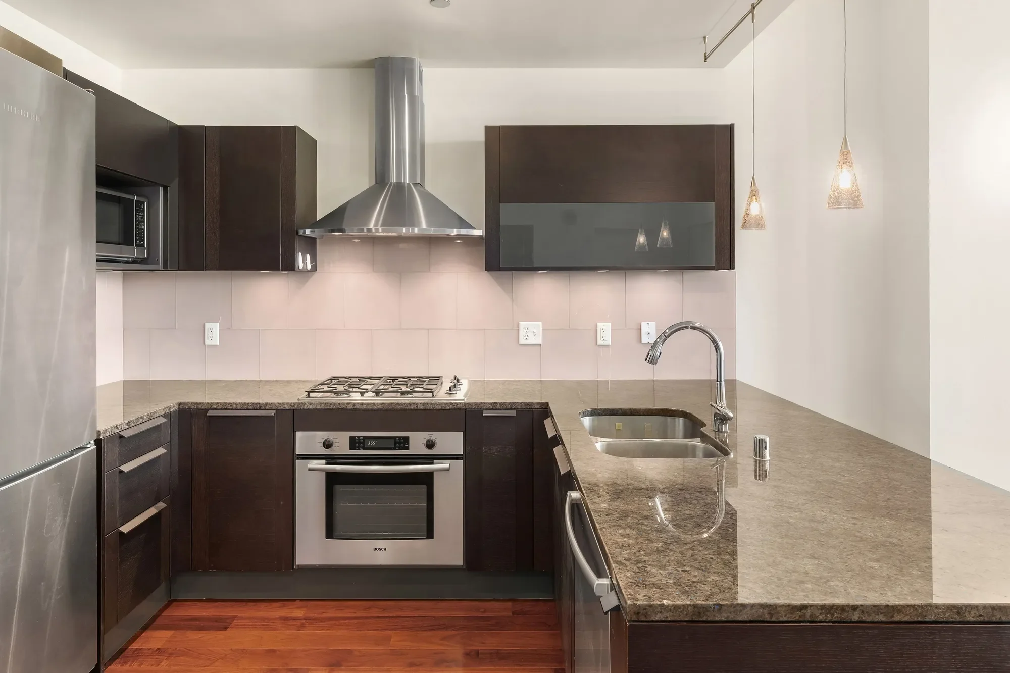 737 Olive Wy Unit #2704 , Seattle, WA 98101, Seattle, Washington, United States. - Photo 4