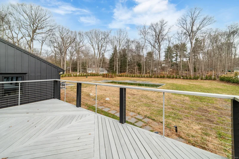 113 Woodbrook Drive, Stamford, CT, 06907, USA, Stamford, Connecticut, United States. - Photo 33