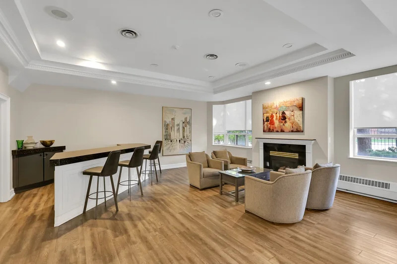 265 Ridley Blvd  610, Toronto, ON M5M 4N8, Toronto, Ontario, Canada. - Photo 9
