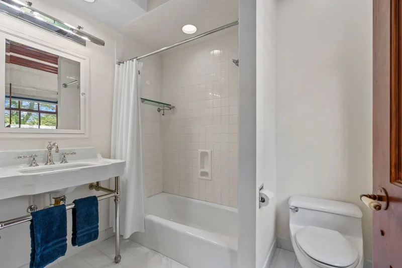 7 Fox Meadow Lane , Lloyd Harbor, NY 11743, Lloyd Harbor, New York, United States. - Photo 36