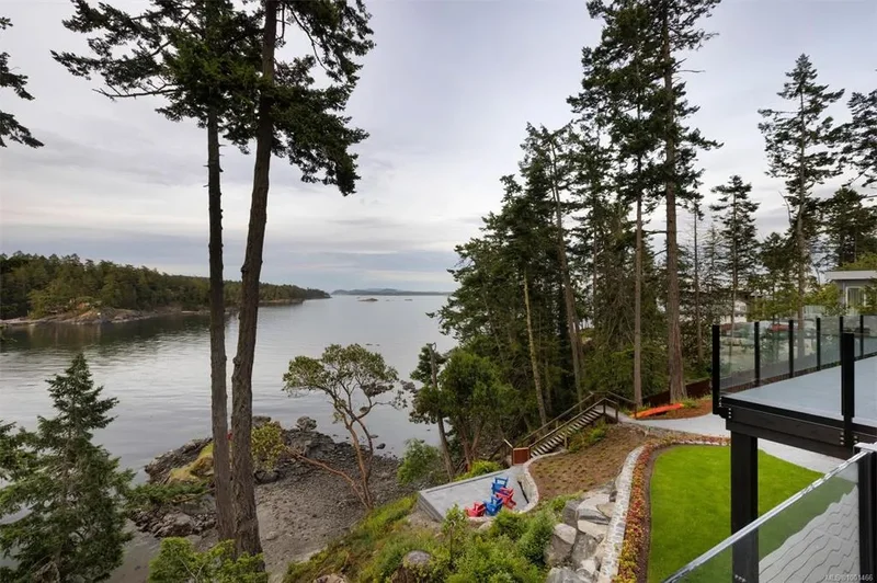 10865 Fernie Wynd Rd, North Saanich, BC, V8L5H8, CANADA, North Saanich, British Columbia, Canada. - Photo 63