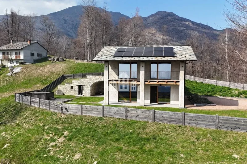 Villa for sale in Valchiusa, Vico Canavese