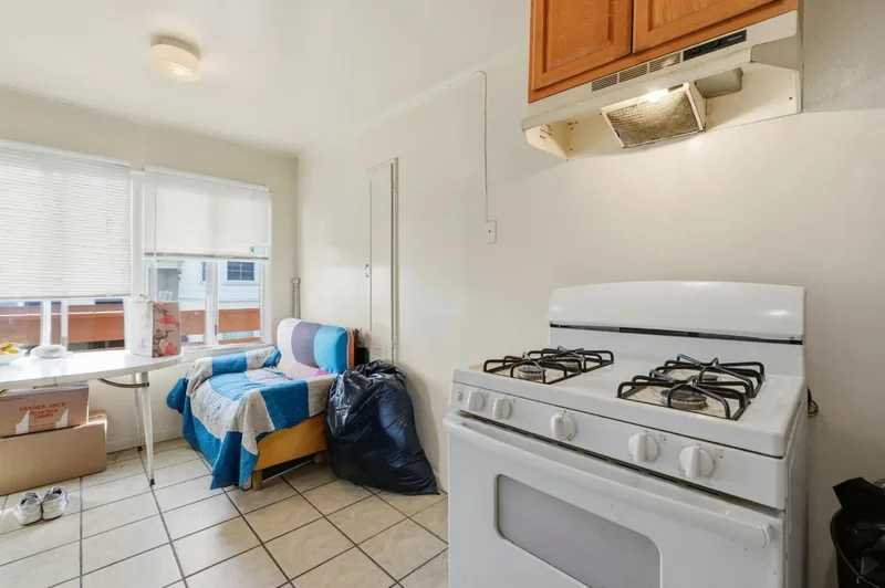 840 El Camino Real, Millbrae, California, United States. - Photo 43