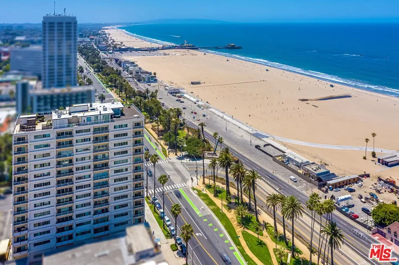 101 California Ave, Santa Monica, California, United States. - Photo 18