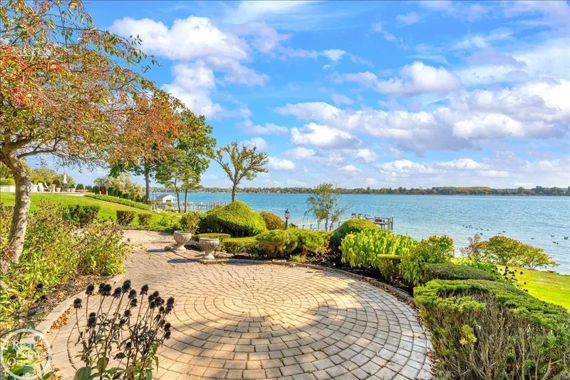 770 N Riverside, Saint Clair, MI, 48079, USA, Saint Clair, Michigan, United States. - Photo 22
