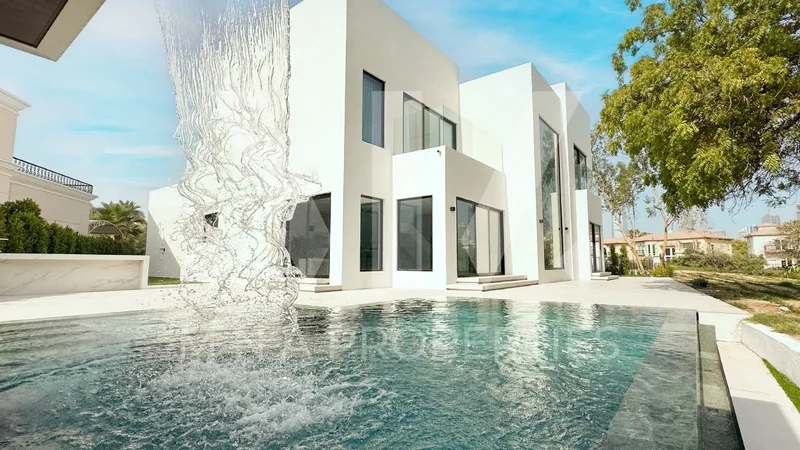 Exquisite Miami-Inspired Residence in the Heart of Dubai