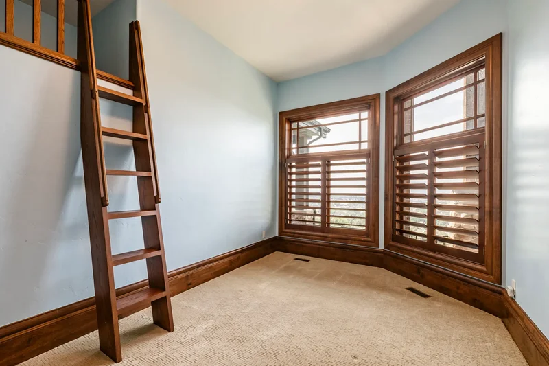 3409 E Seven Springs Drive, Sandy, UT 84092, Sandy, Utah, United States. - Photo 52