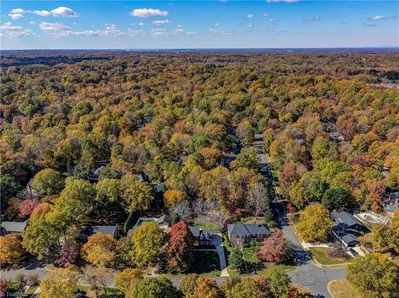 3805 Hazel Lane, Greensboro, North Carolina, United States. - Photo 45