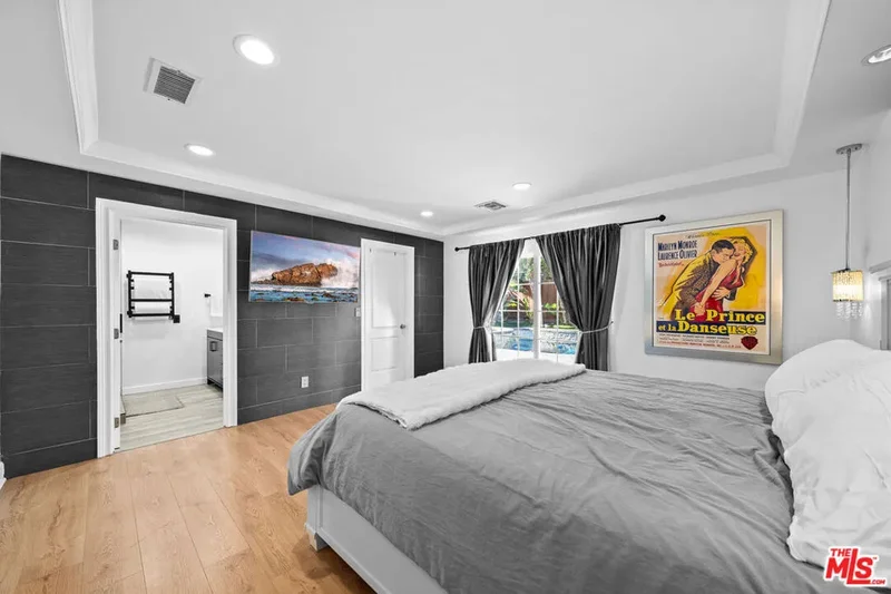 6159 Debs Avenue, Los Angeles, California, United States. - Photo 15
