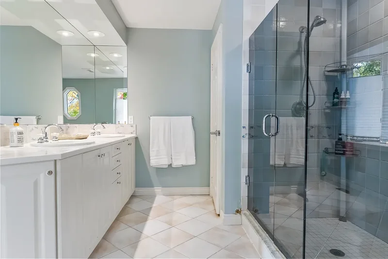 2372 Carrington Pl, Oakville, ON L6J 5P4, Canada, Oakville, Ontario, Canada. - Photo 28