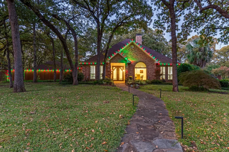 1532 Windsor Forest Trail , Keller, TX 76262, Keller, Texas, United States. - Photo 29