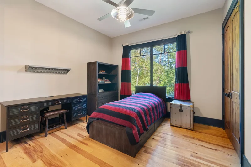 240 Featherstone Drive , Sunset, SC 29685, Sunset, South Carolina, United States. - Photo 26