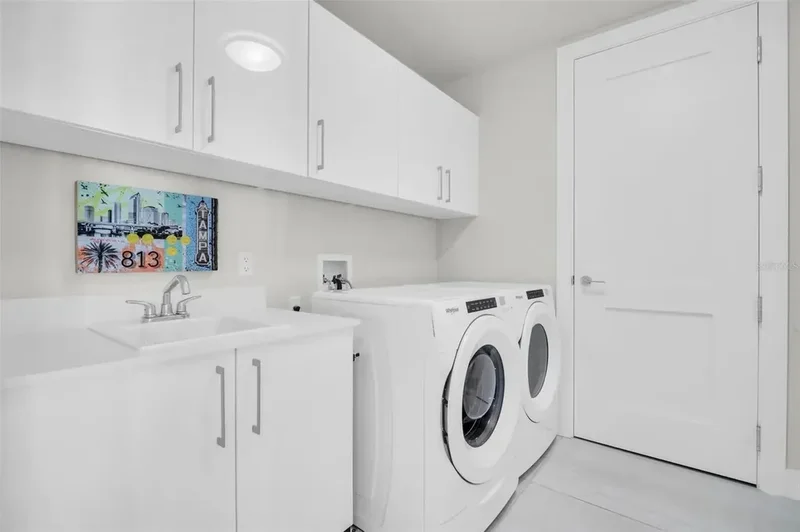 301 1ST Street S, #1205, St Petersburg, FL, 33701, USA, St. Petersburg, Florida, United States. - Photo 58