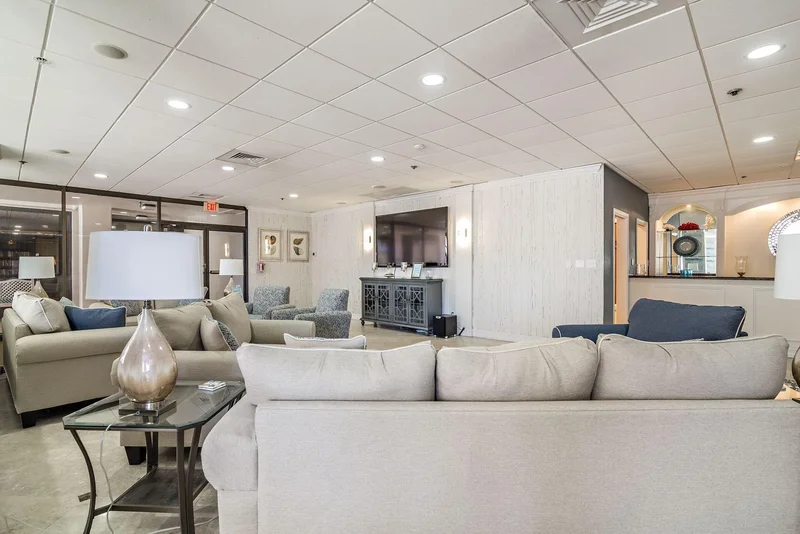 N Ocean Drive, Riviera Beach, Florida, United States. - Photo 25