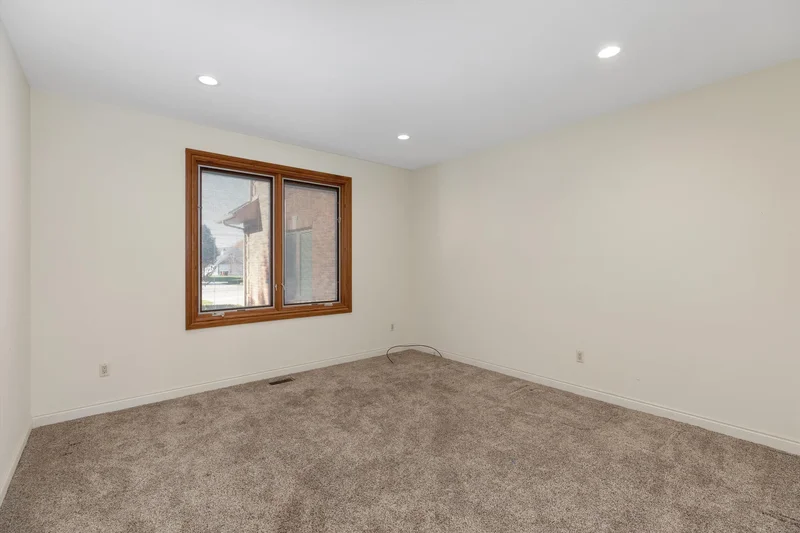 37580 Lakeshore, Harrison Twp, MI 48045, St. Clair Shores, Michigan, United States. - Photo 84