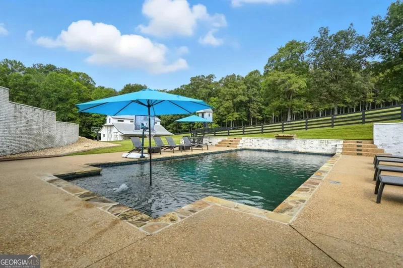 Ball Ground, Georgia, United States. - Photo 66