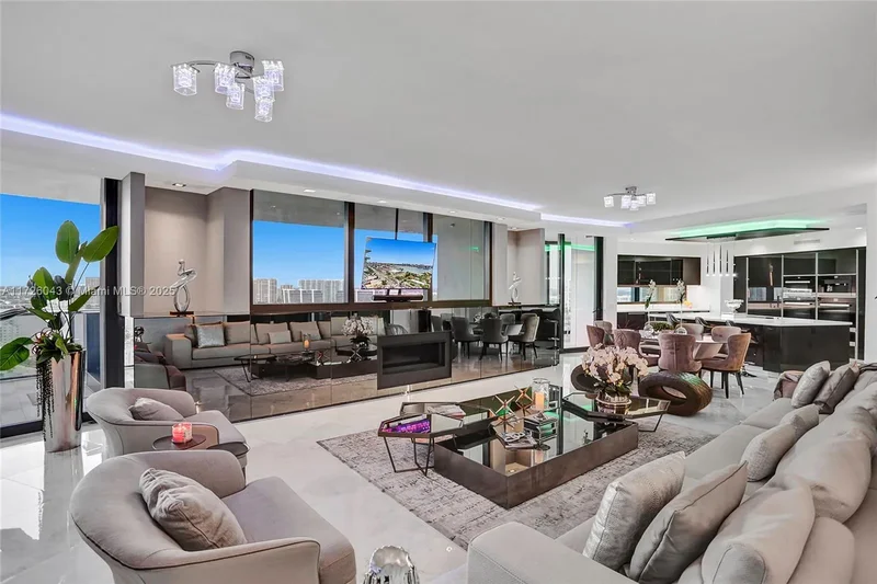 18555 Collins Ave Unit 2203, Sunny Isles Beach, FL 33160, Golden Beach, Florida, United States. - Photo 27