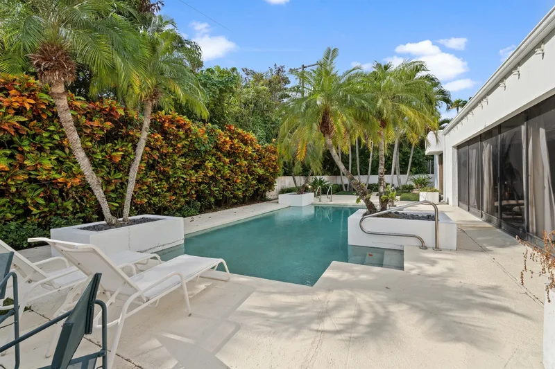 272 Sandpiper Drive, Palm Beach, Florida, United States. - Photo 3