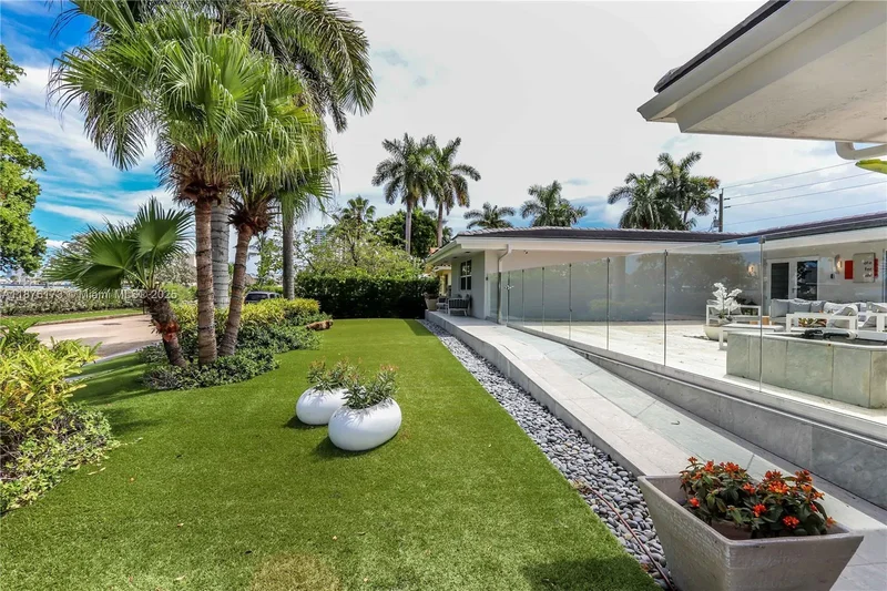 840 S Southlake Dr, Hollywood, Florida, United States. - Photo 50