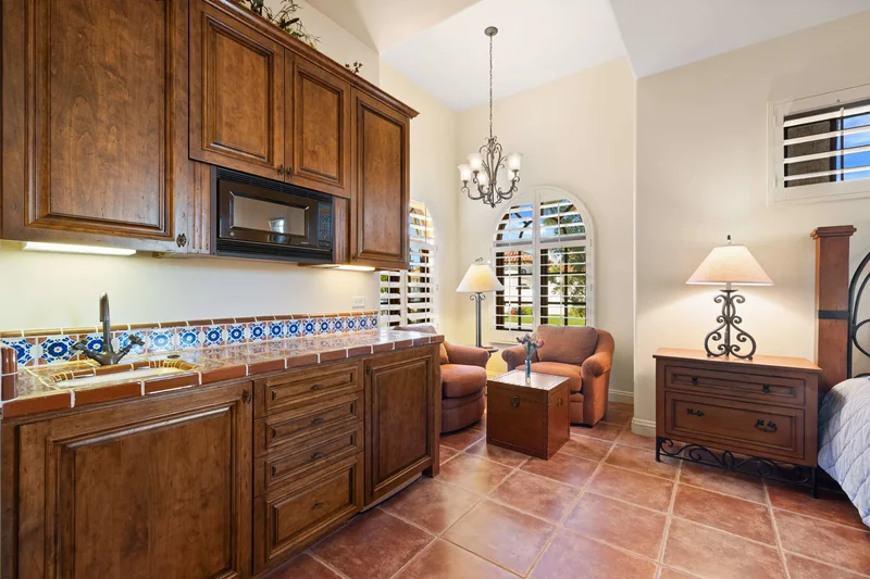 343 Crest Lake Drive , Palm Desert, CA 92211, Palm Desert, California, United States. - Photo 47