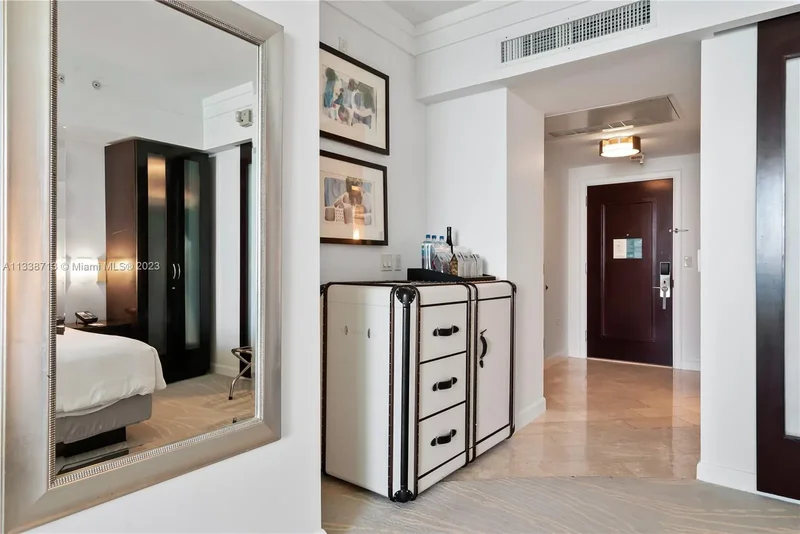 4391 Collins Ave 1911/1909/1910/1912, Miami Beach, Florida, United States. - Photo 20