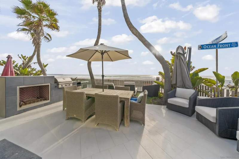 2999 Ocean Front Walk 1, San Diego, California, United States. - Photo 28