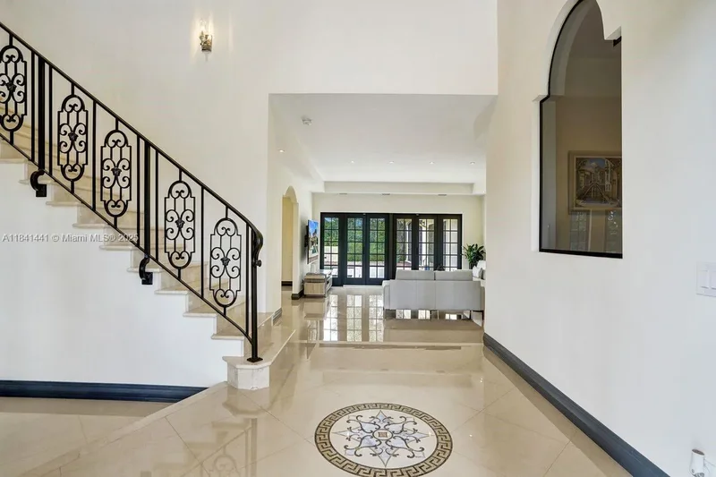 5 Bedrooms Single Family Detached