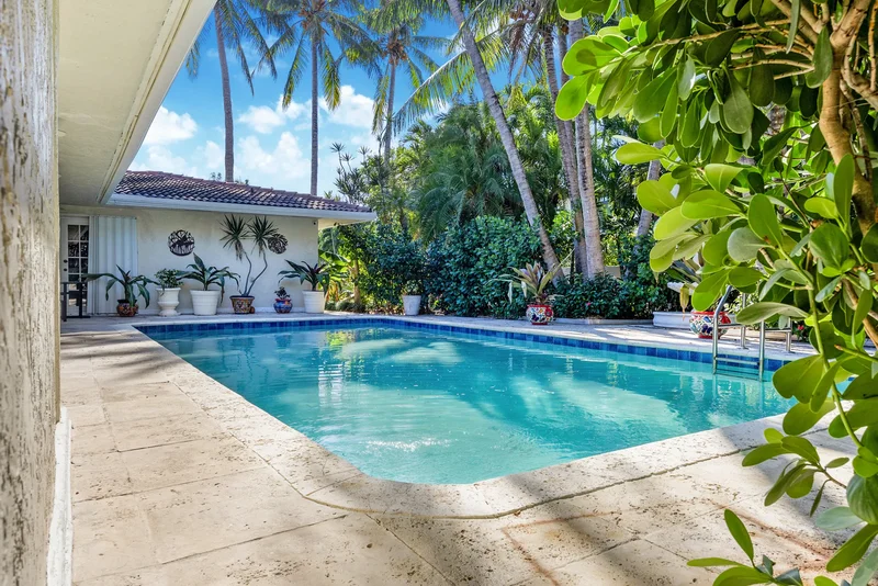 570 Ocean Blvd , Golden Beach, FL 33160, Golden Beach, Florida, United States. - Photo 18