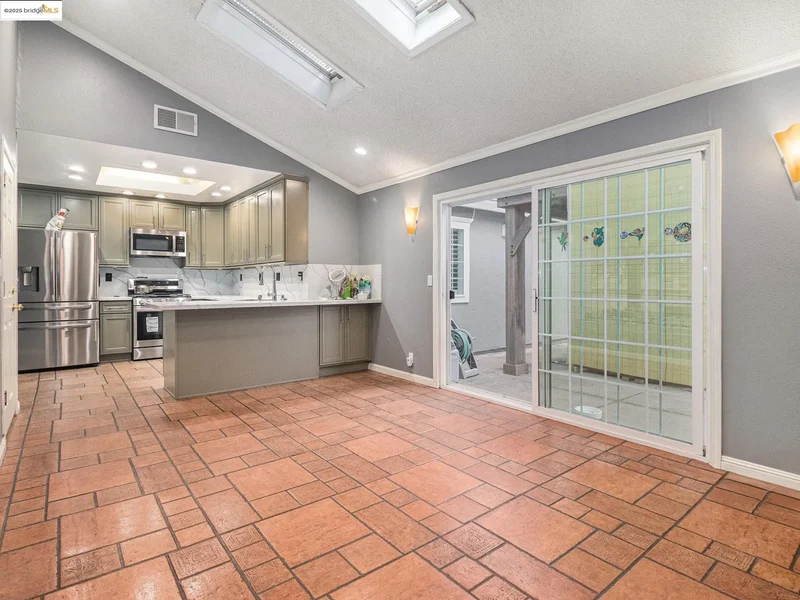 410 Kevin Ct, San Ramon, California, United States. - Photo 18