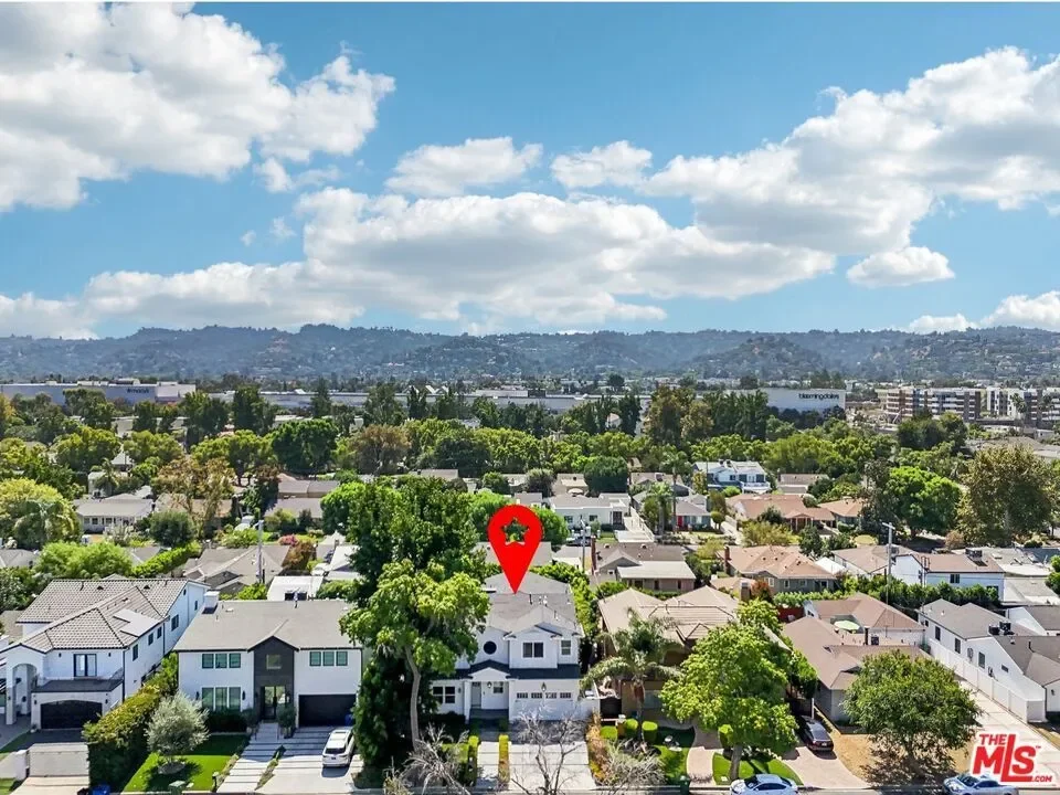 14000 Morrison Street, Los Angeles, California, United States. - Photo 6