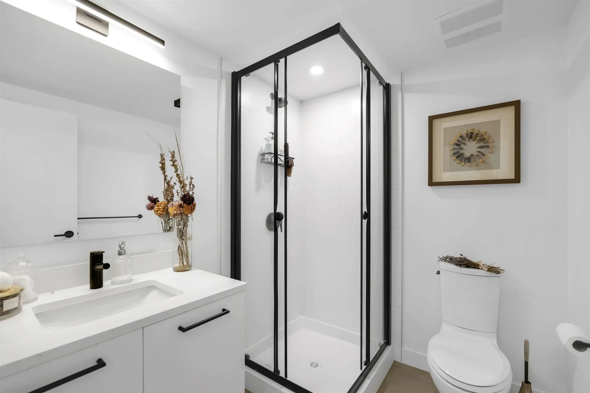 38053 Helm Way, Squamish, British Columbia, Canada. - Photo 1