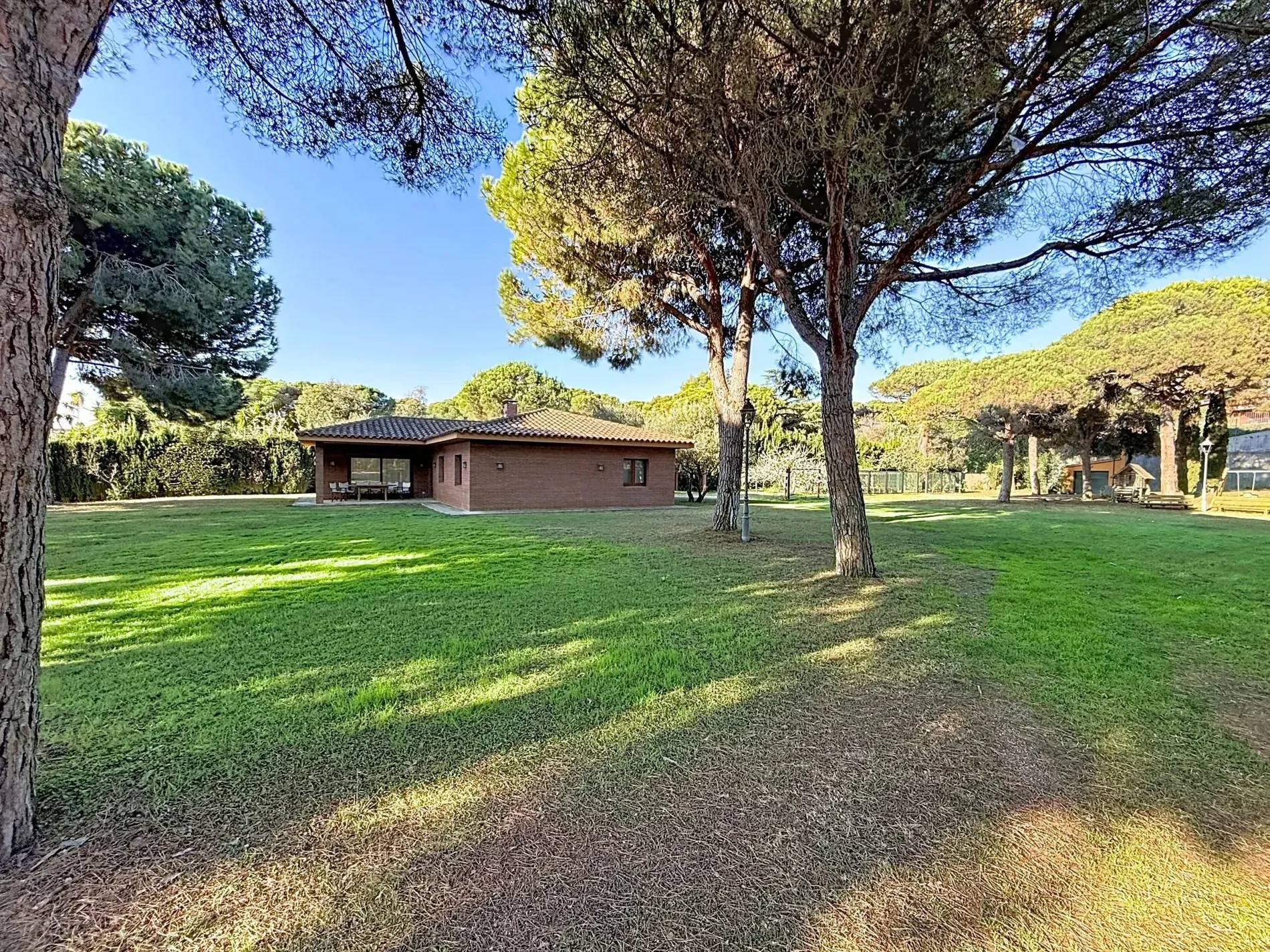 Sant Andreu de Llavaneres, Catalonia, Spain. - Photo 17