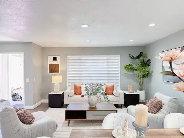 Gallery photo 9