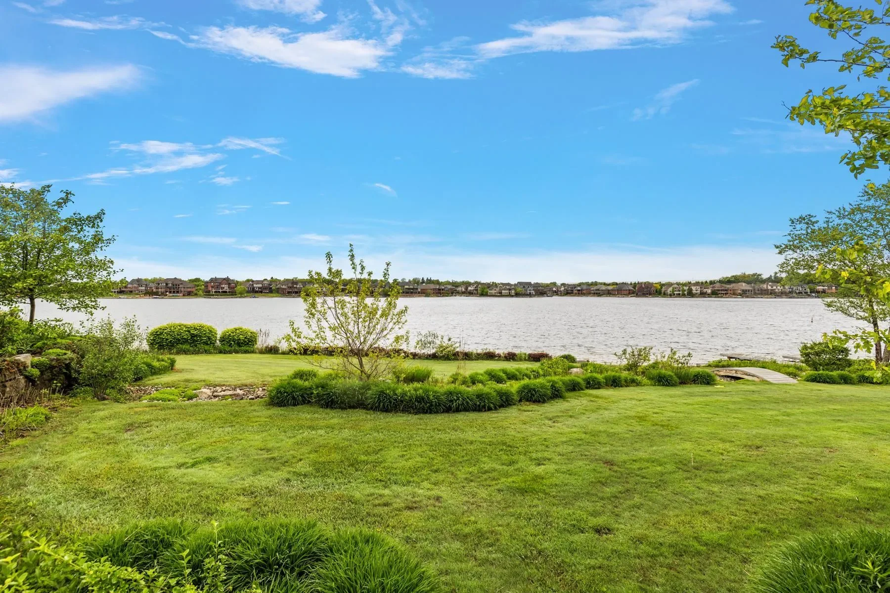 10611 Lighthouse Pointe, Green Oak Twp, MI 48178, South Lyon, Michigan, United States. - Photo 16