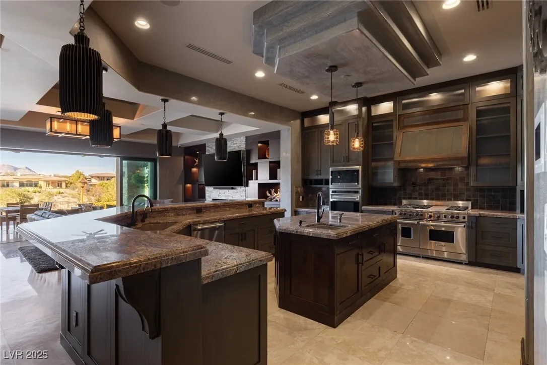 30 Meadowhawk Lane, Las Vegas, Nevada, United States. - Photo 17