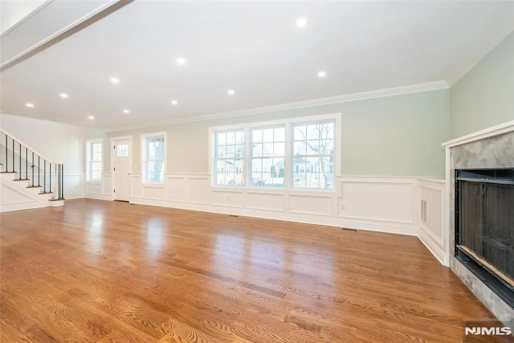 44 4th Avenue, Roseland, NJ 07068, Roseland, New Jersey, United States. - Photo 2