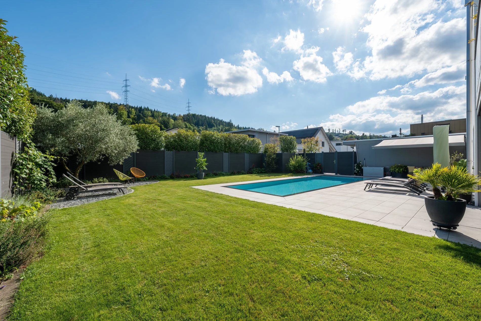 2542 Pieterlen, Switzerland, Pieterlen, Canton of Bern, Switzerland. - Photo 9