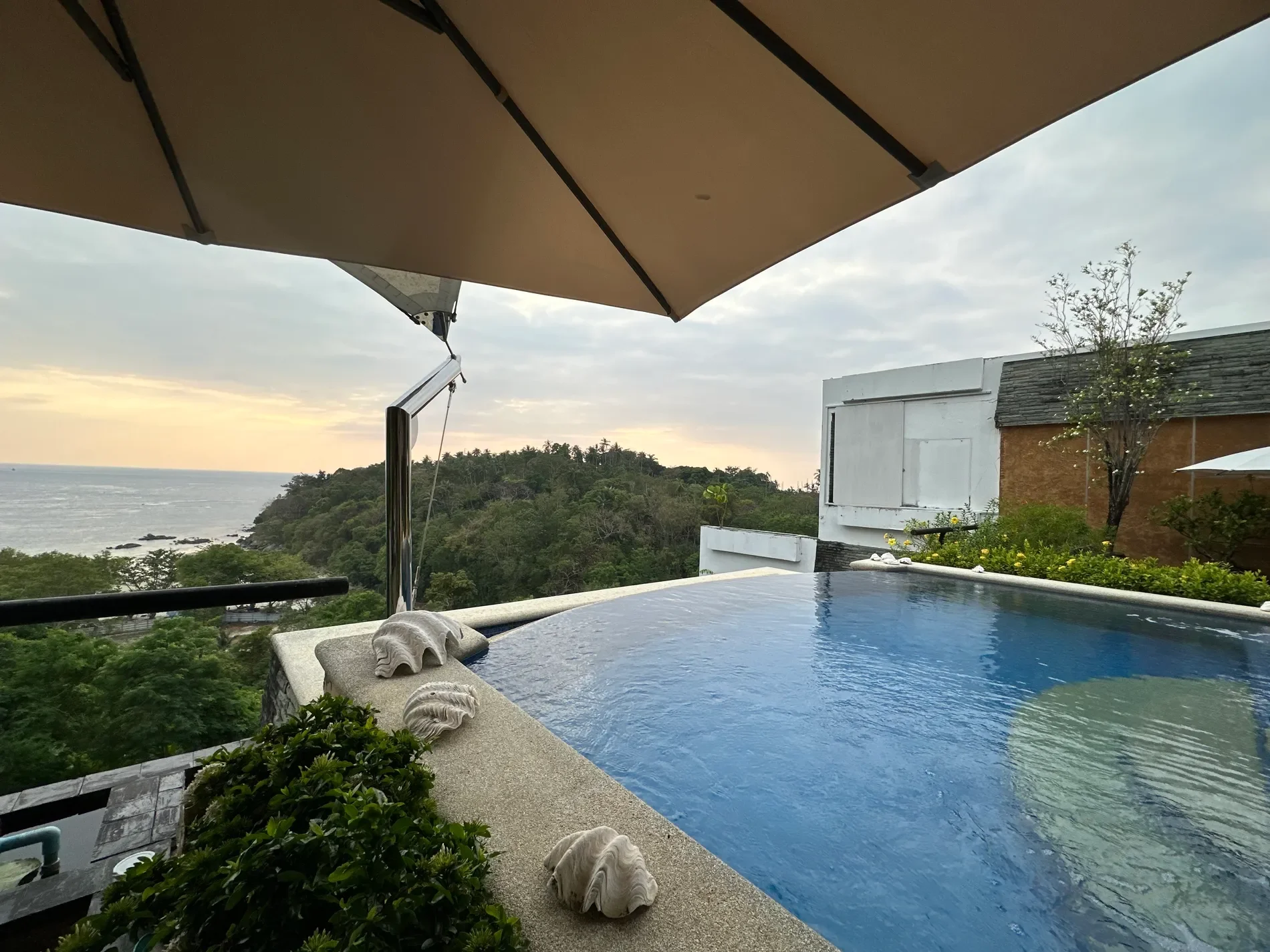 Phuket,, Karon, Phuket, Thailand. - Photo 27