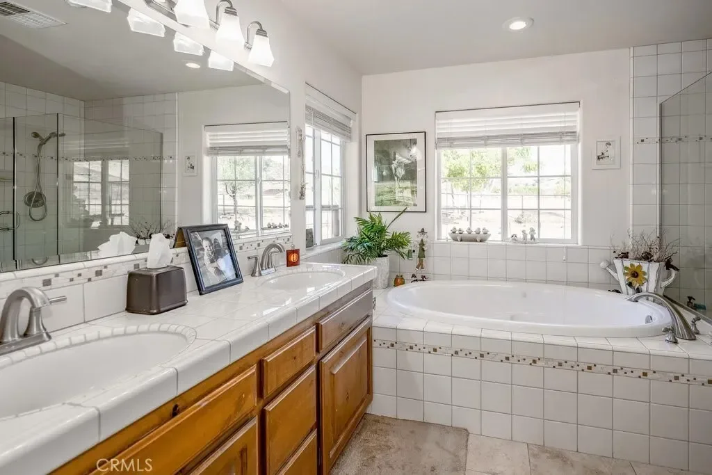 34554 Koontz Road, Santa Clarita, California, United States. - Photo 14