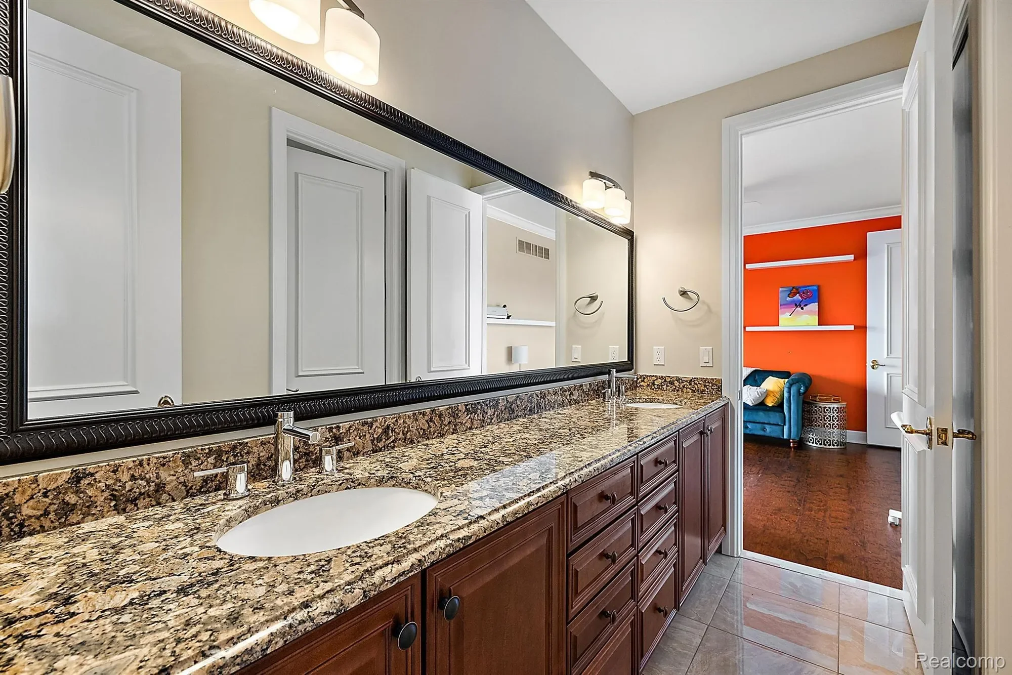 18 SAND BAR Lane, Detroit, MI 48214, Detroit, Michigan, United States. - Photo 60