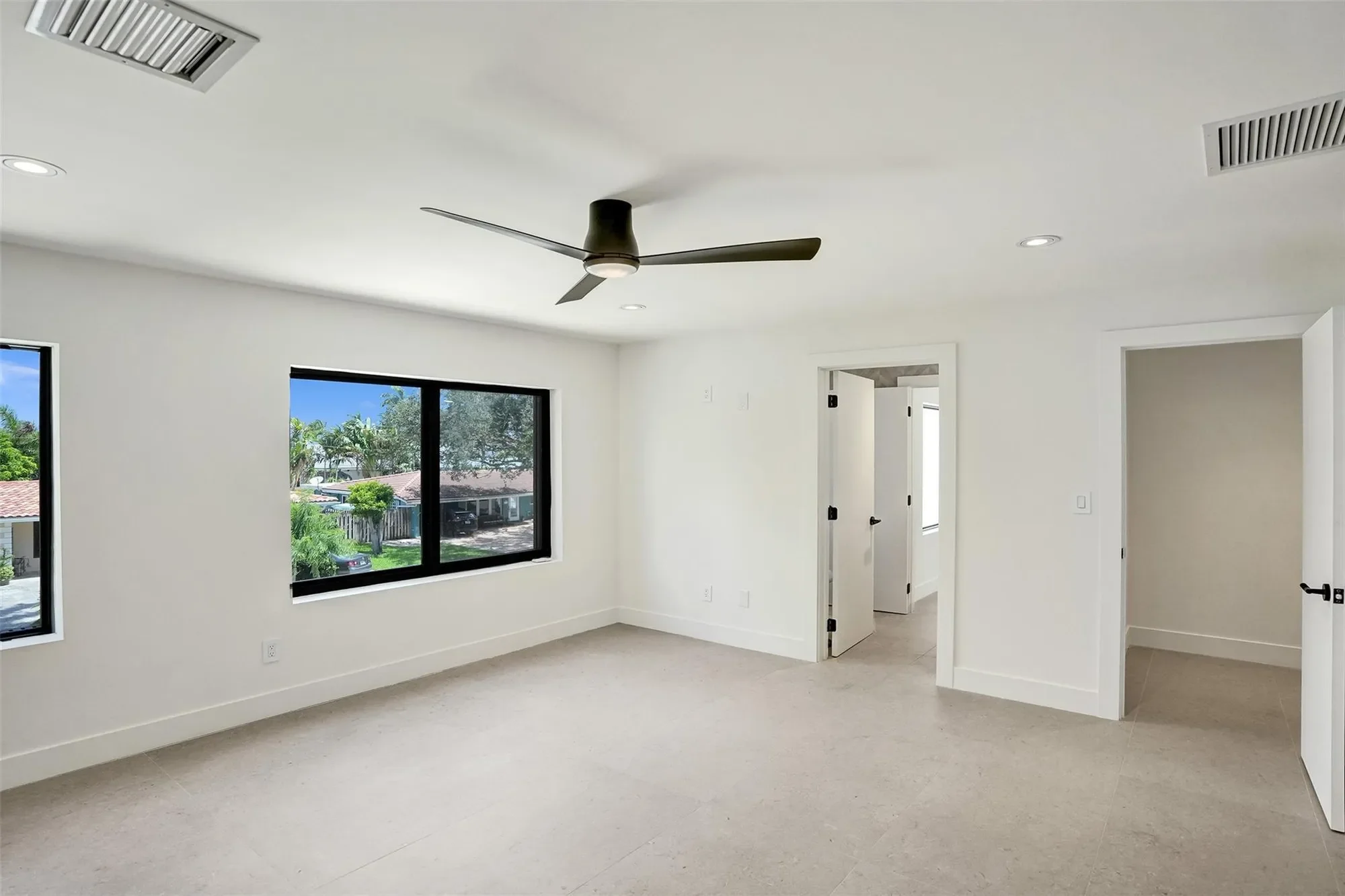 2728 NE 31st St, Lighthouse Point, Florida, United States. - Photo 28