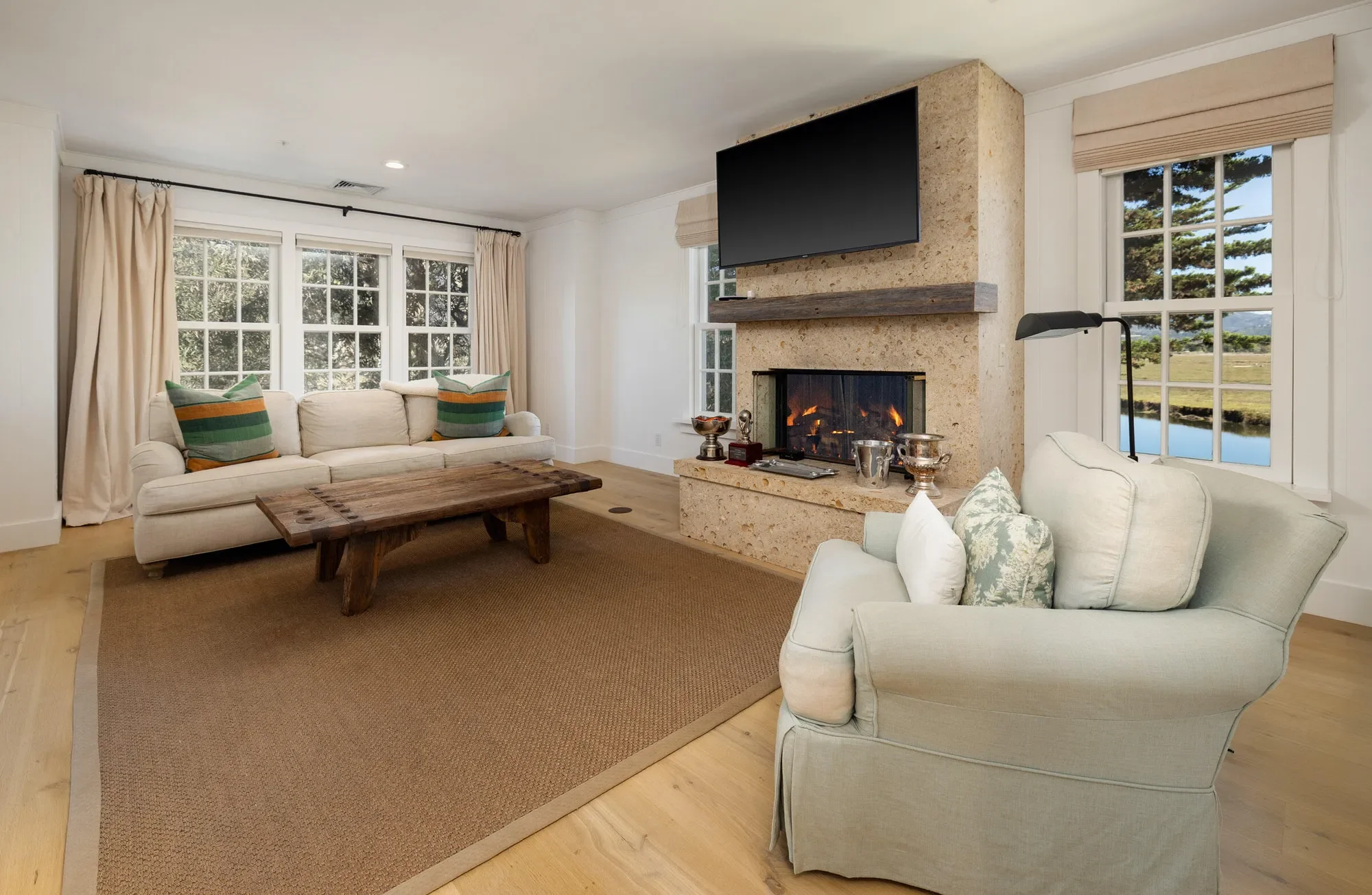 571 Sand Point Road, Carpinteria, California, United States. - Photo 26