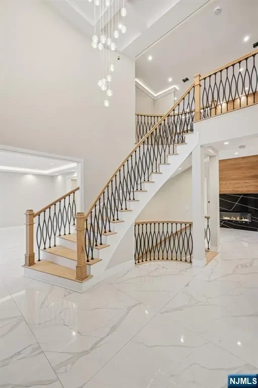 25 Macarthur Avenue, Closter, New Jersey, United States. - Photo 3