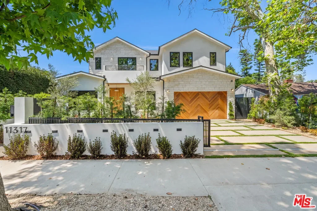 11317 Valley Spring Lane, Los Angeles, California, United States. - Photo 6