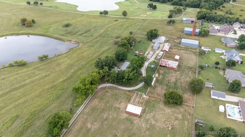59501 E 100 Road, Miami, OK 74354, Miami, Oklahoma, United States. - Photo 33